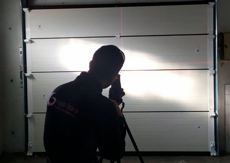 Mantenimiento de las puertas de garaje Mantenimiento de las puertas de garaje