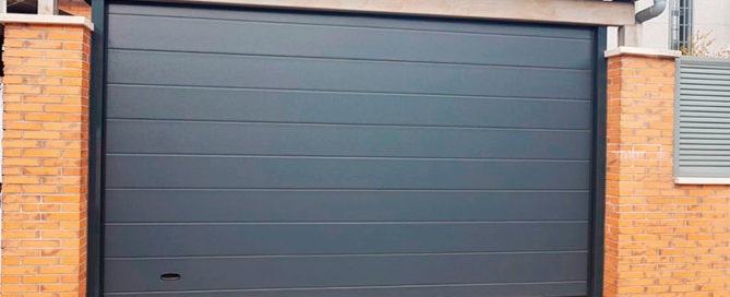 Ventajas de las puertas de garaje seccionales residenciales - Ventajas de las puertas de garaje seccionales residenciales