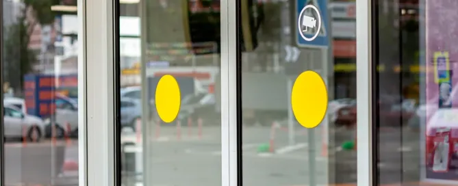 Beneficios de las puertas de cristal automáticas en comercios - Beneficios de las puertas de cristal automáticas en comercios