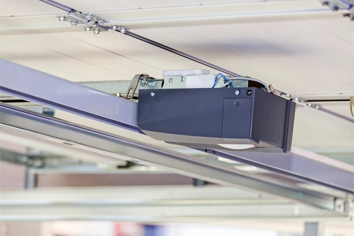 Cómo prolongar la vida útil de las puertas automáticas de garaje con repuestos de calidad Cómo prolongar la vida útil de las puertas automáticas de garaje con repuestos de calidad