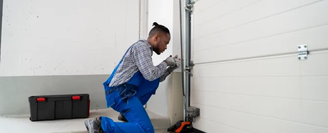 Cómo sustituir las guías de una puerta seccional - Cómo sustituir las guías de una puerta seccional