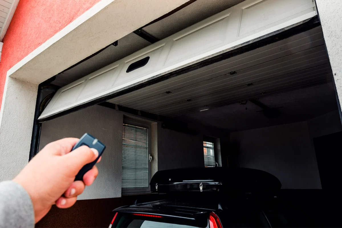 Mandos de garaje: Diferencias entre Rolling Code y código fijo Mandos de garaje: Diferencias entre Rolling Code y código fijo