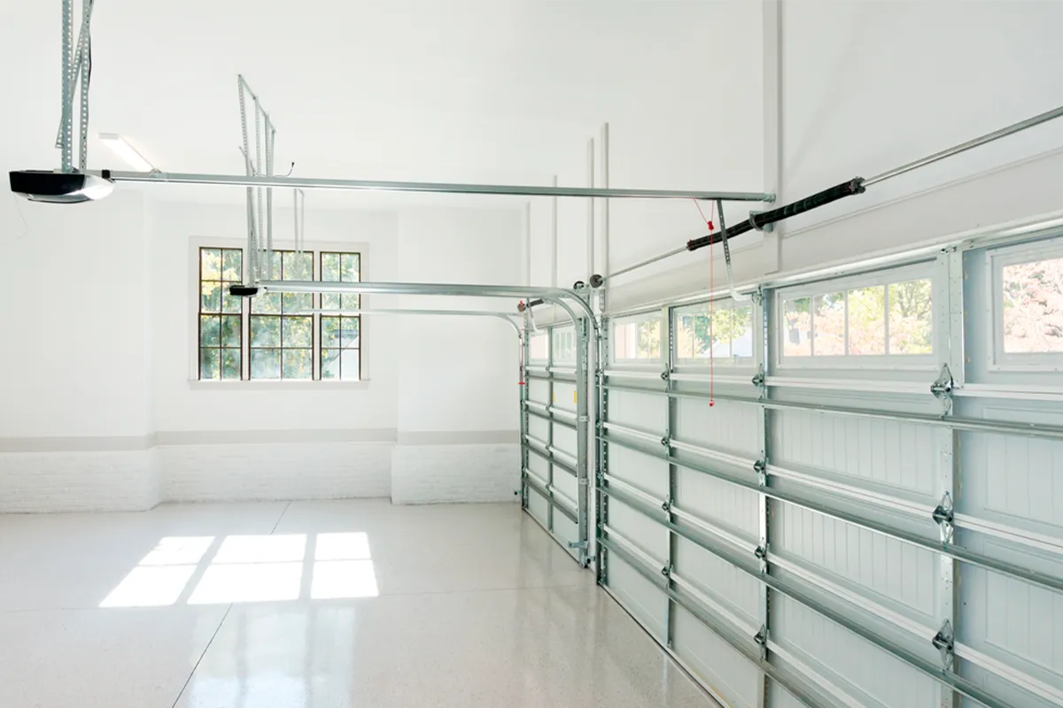 Elegir las guías, cadena o correa adecuada para tu puerta de garaje seccional Elegir las guías, cadena o correa adecuada para tu puerta de garaje seccional