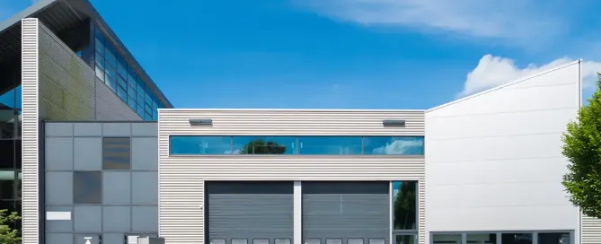 Soluciones de puertas automáticas para espacios industriales - Soluciones de puertas automáticas para espacios industriales