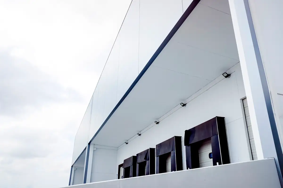 Tipos de abrigos para muelles: ¿Cuál elegir? Tipos de abrigos para muelles: ¿Cuál elegir?